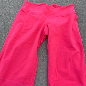lulu lemon capri leggings